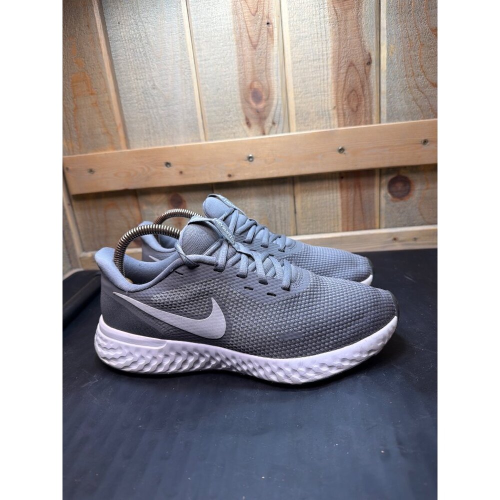 Nike Womens Revolution 5 BQ3207-005 Gray Running Shoes Sneakers Size 9